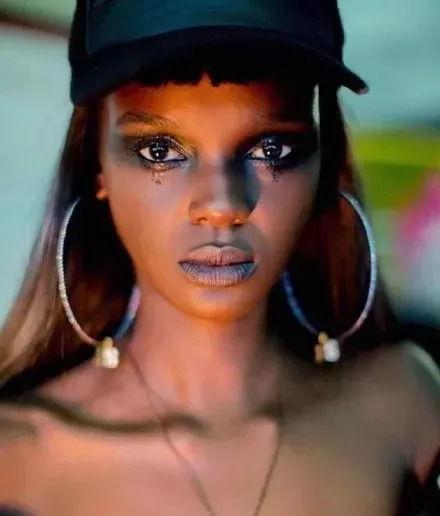 长迟真美黑人无码,揭秘神秘异域风情