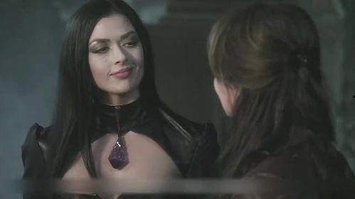 吸血鬼女王在线观看,暗夜传奇，永恒之恋