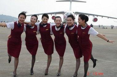 国航空姐福利视频,奢华待遇背后的故事
