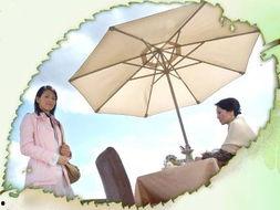 绿光森林吻戏视频,甜蜜瞬间定格永恒