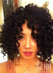 给明星批的图片,揭秘明星幕后故事