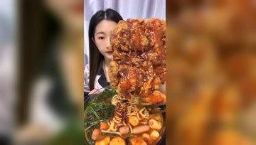 娱乐吃瓜酱背景